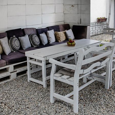 La Maison Blanche Hotel Alba Iulia Ngoại thất bức ảnh