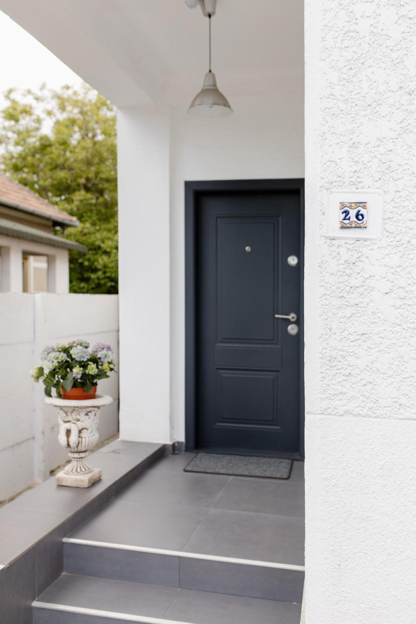 La Maison Blanche Hotel Alba Iulia Ngoại thất bức ảnh